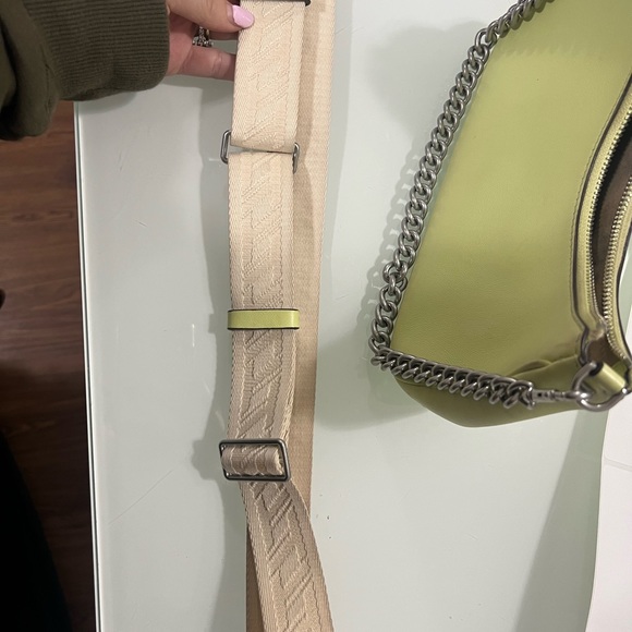 Tory Burch Green Leather Mercer Shoulder Bag $298 - Picture 8 of 9